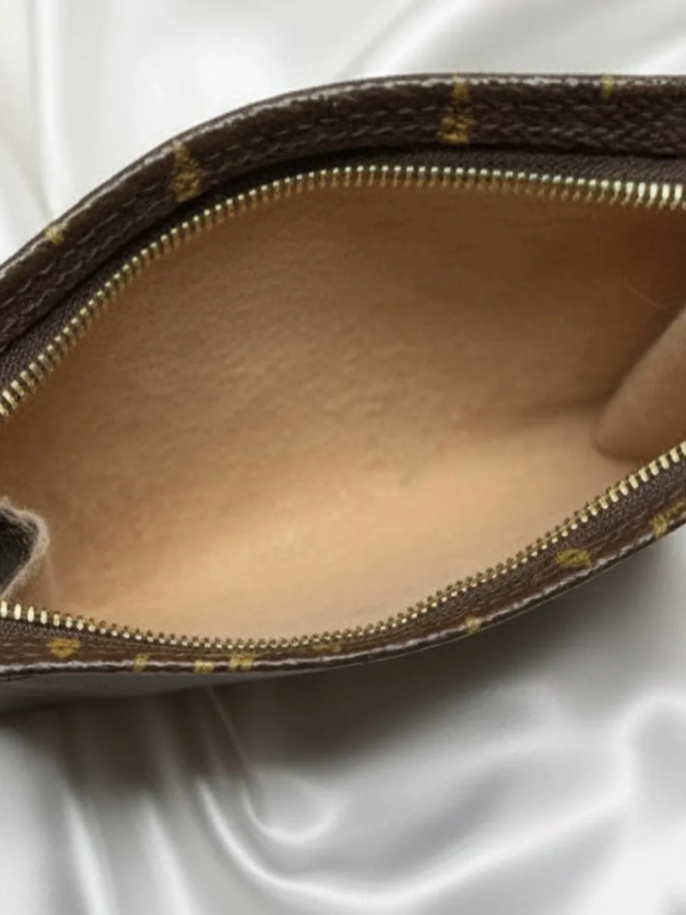 Bucket PM bag+Bucket PM pouch+COA for both!